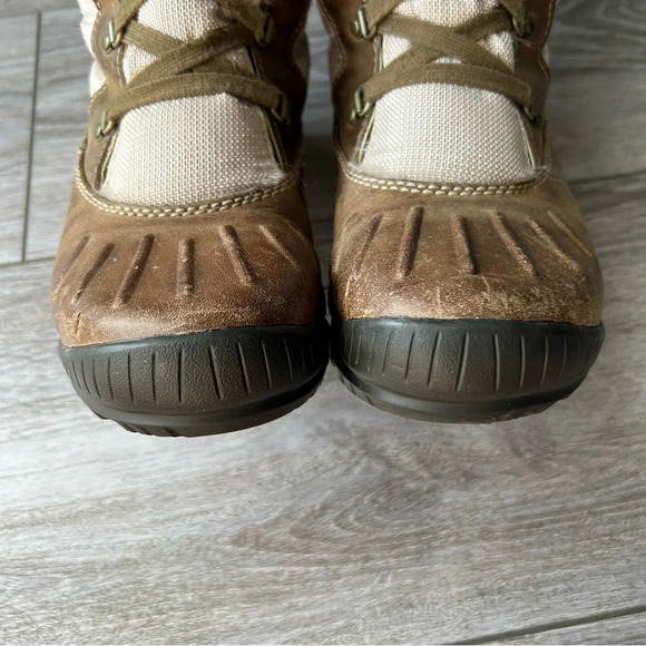 TIMBERLAND Mt. Holly Tall Lace Up Duck Boots in Taupe - Picture 3 of 16